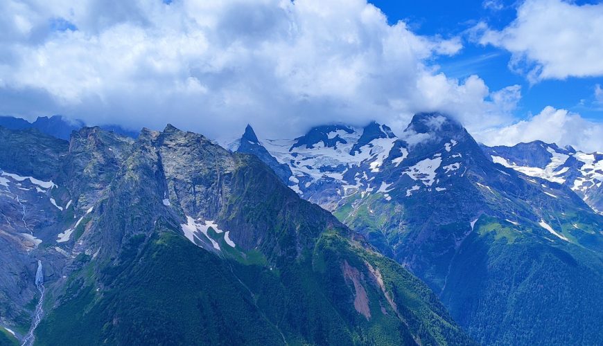 Экскурсионный Домбай из Краснодара